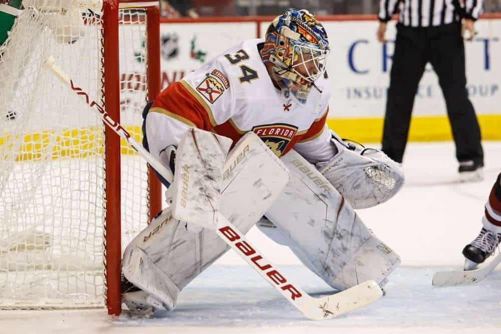 Fantasy Hockey: Streaming Selections (January 1-7) James Reimer