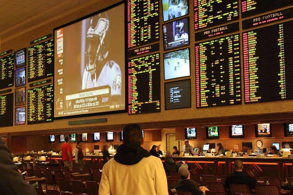 Twitter on Fire: Taking the Fans’ Pulse before NFL Kick Off Sports Gambling