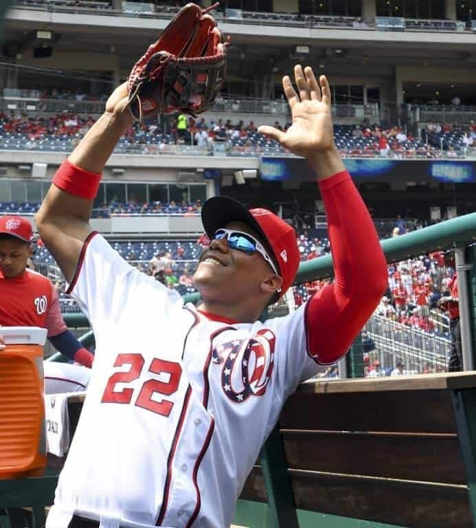 How to Bid on Top Prospects in Fantasy Baseball! Juan Soto Top Prospects