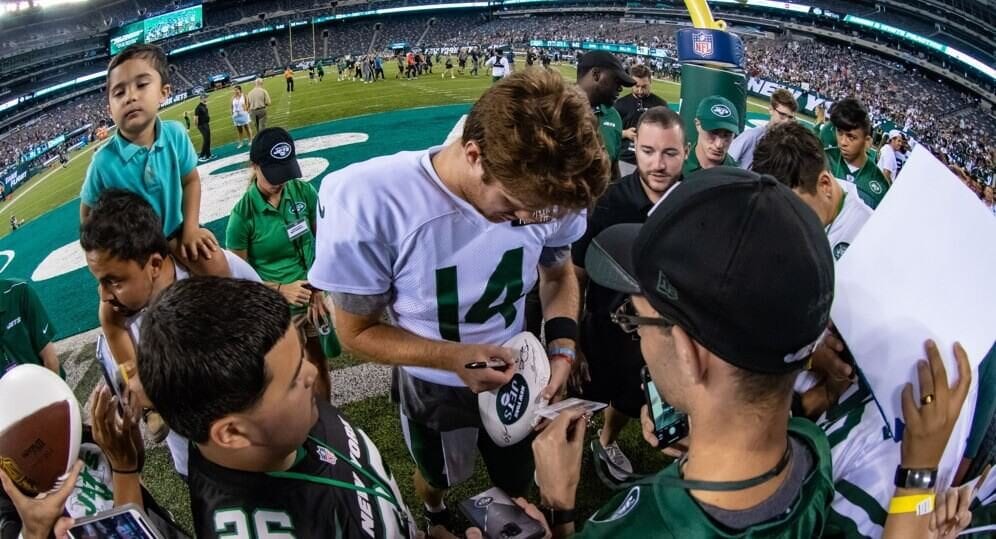 Week 5 Deep League Streamers and Dart Throws Deep League Streamers Sam Darnold