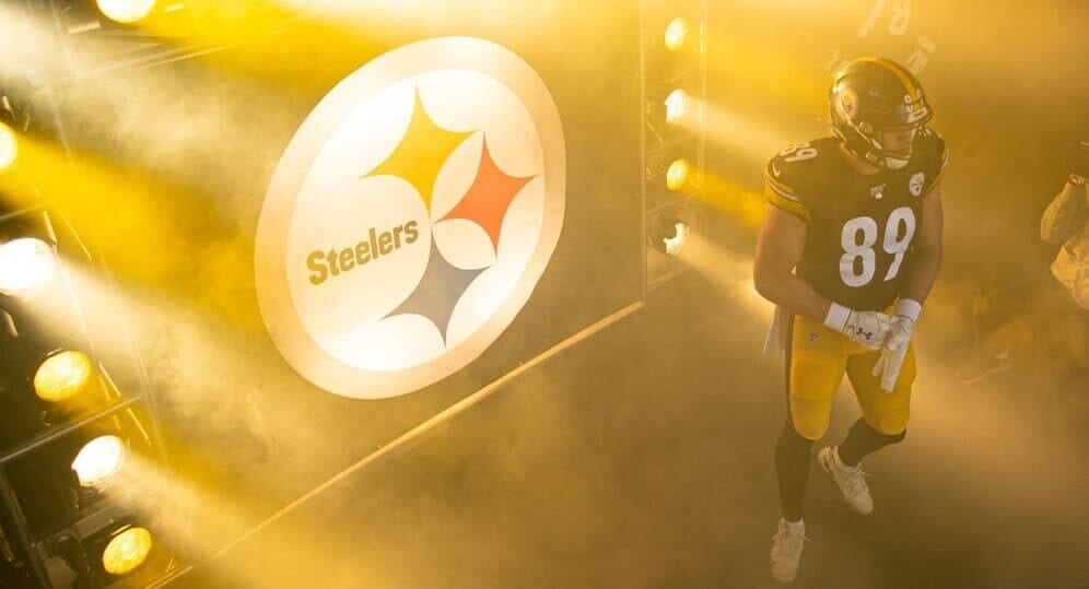 Week 14 Sleepers and Busts: Do the Vance Dance Week 14 Sleepers Vance McDonald