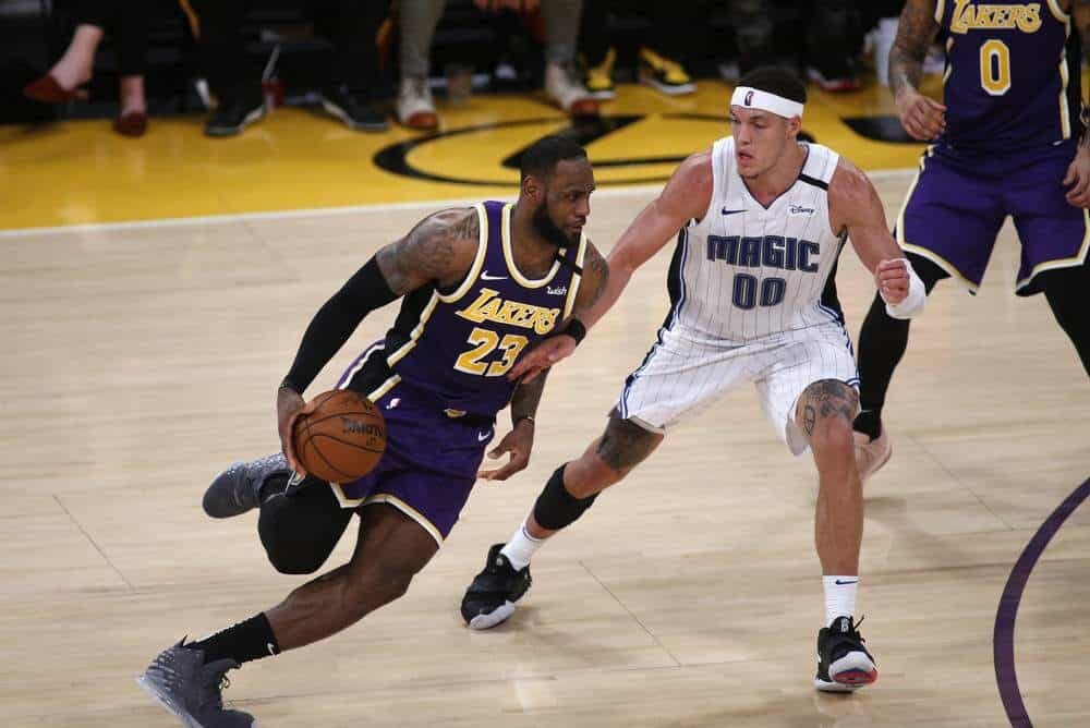 NBA DFS Plays for Monday, 2/10: King James 2/10 NBA DFS LeBron James