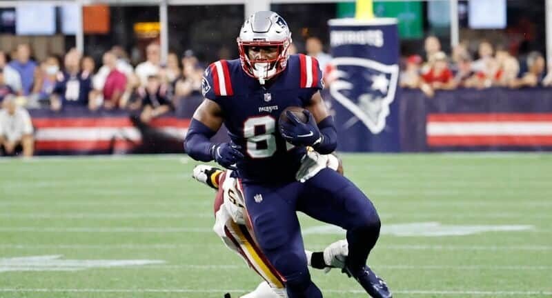 2022 Fantasy Football: Deep Sleepers at Tight End Jonnu Smith Tight End Breakouts