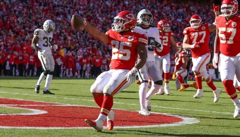 Weekend Waiver Wire for NFL Week 14 Clyde Edwards-Helaire Week 14 Weekend Waiver Wire