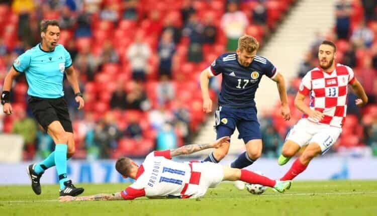 Stuart Armstrong Gameweek 38 Waiver Wire (1) Stuart Armstrong Gameweek 38 Waiver Wire