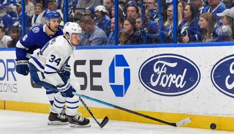 Wednesday’s Weekly Wrap-up: Fantasy Hockey Week in Review (Oct 18-24, 2023) Auston Matthews fantasy hockey injury report