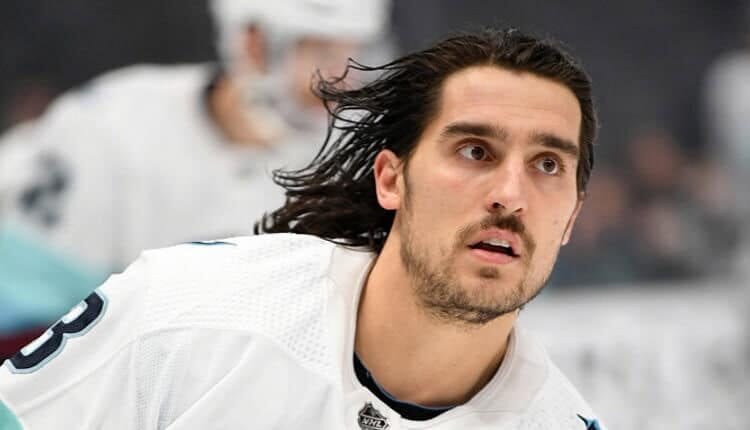 Fantasy Hockey: Week 12 Waiver Wire (2022) Brandon Tanev Fantasy Hockey Waiver Wire