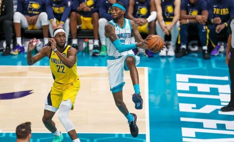 Fantasy Basketball Weekend Streamers: Jan 6-8 Jalen McDaniels Deep League Waiver Wire
