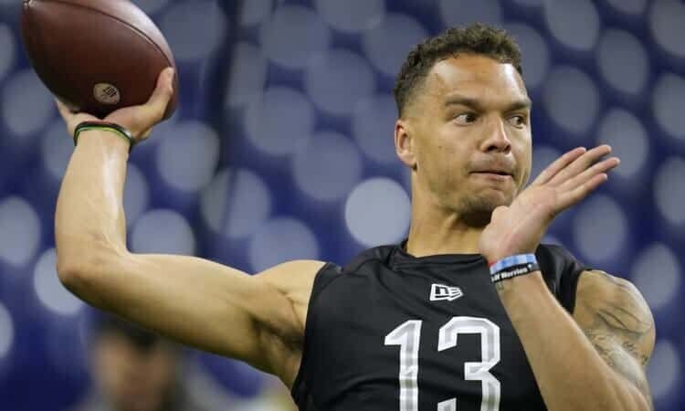 Quarterbacks to Pair for Superflex Dynasty Football Desmond Ridder Dynasty Quarterback Sleepers for 2023 Fantasy Football