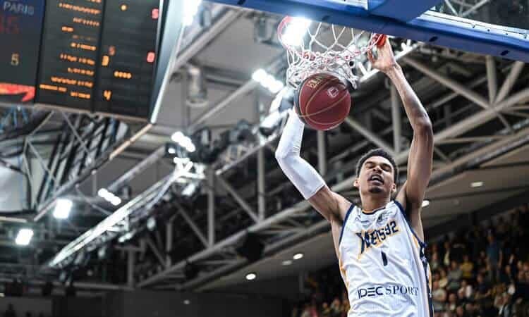 Fantasy Basketball Awards: December 2024 Victor Wembanyama 2025 fantasy basketball mock draft