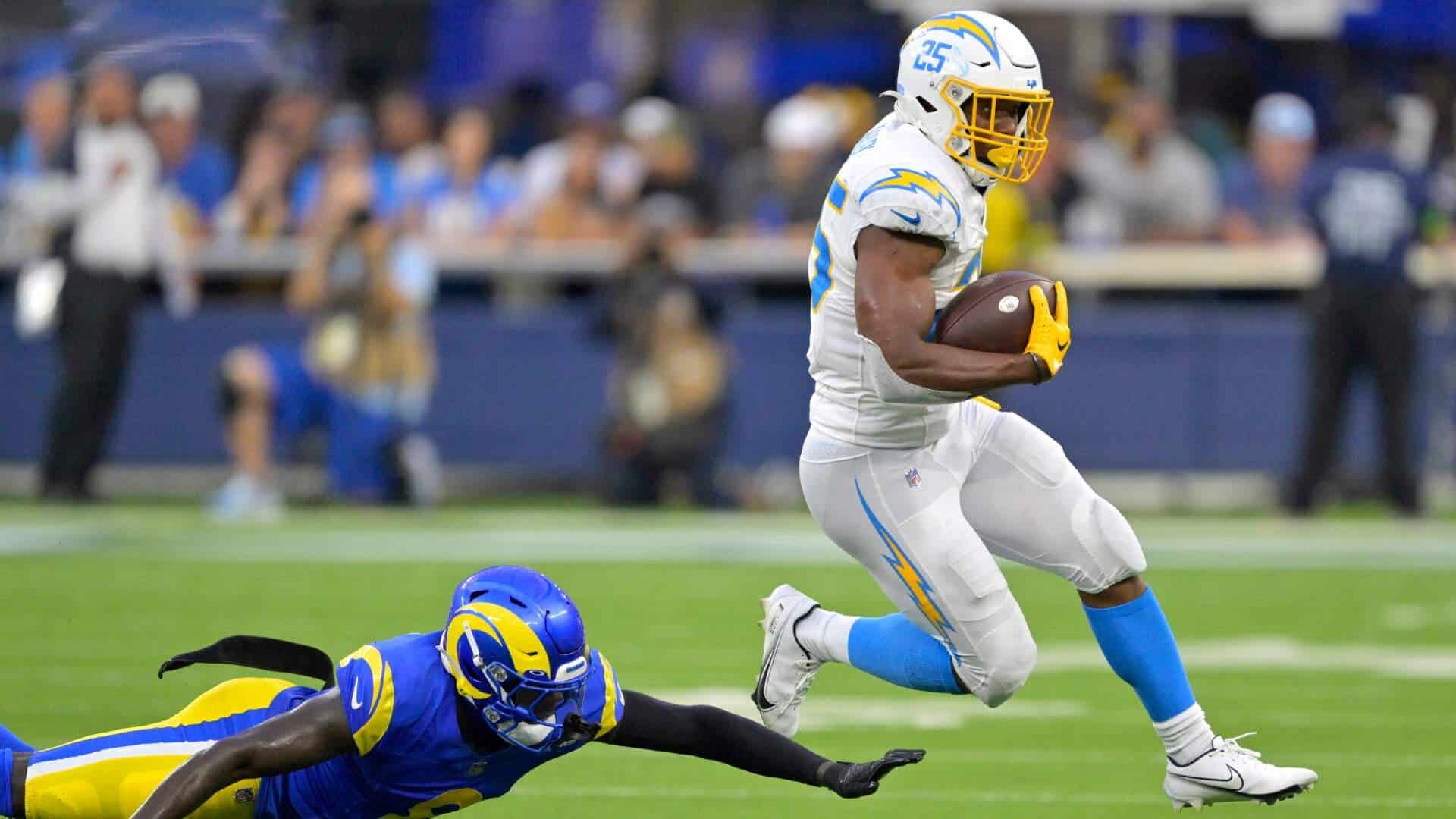 Joshua Kelley Week 11 Fantasy Football running back sleepers