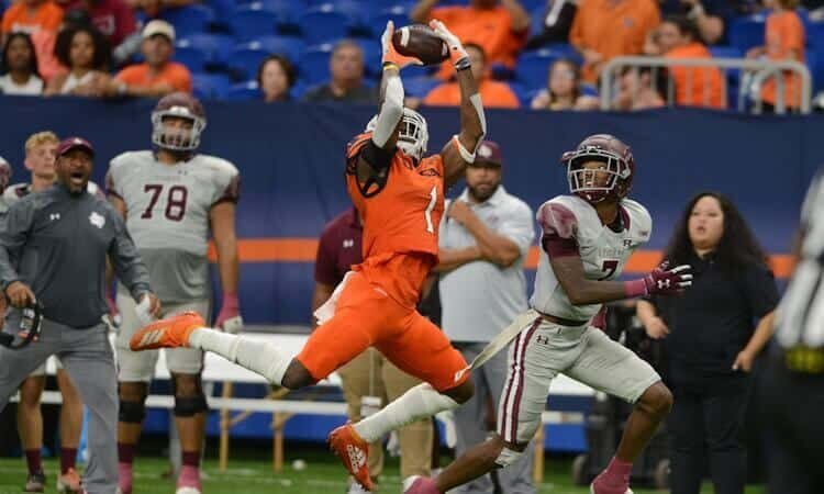2023 College Fantasy Football Wide Receiver Sleepers De'Corian Clark College Fantasy Football Wide Receiver Sleepers