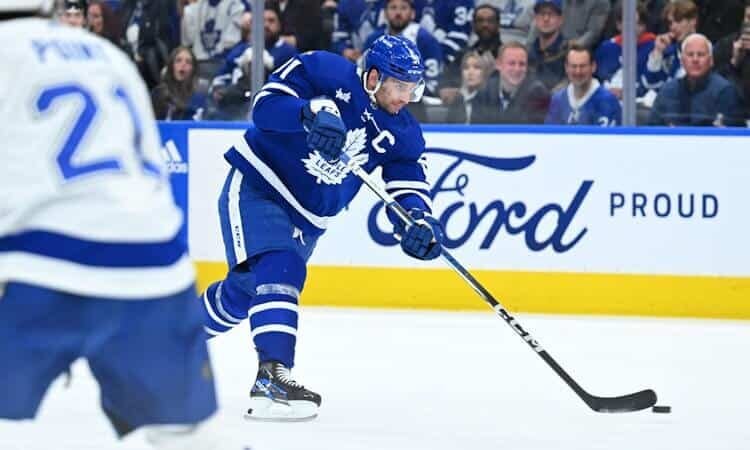 Slappers and Bangers: 18 Multi-Cat Forwards for 2023-24 Fantasy Hockey John Tavares Multi-Cat Forwards for 2023-24 Fantasy Hockey