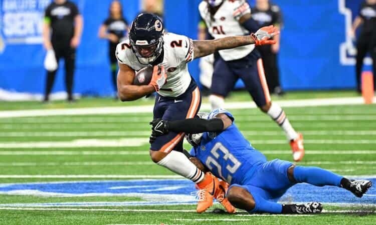 DJ Moore week 8 wide receiver sleepers and streamers