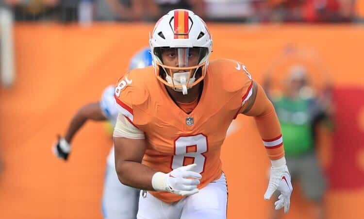 Breakout IDP Performances and Waiver-Wire Moves Week 13 SirVocea Dennis IDP Waiver Wire
