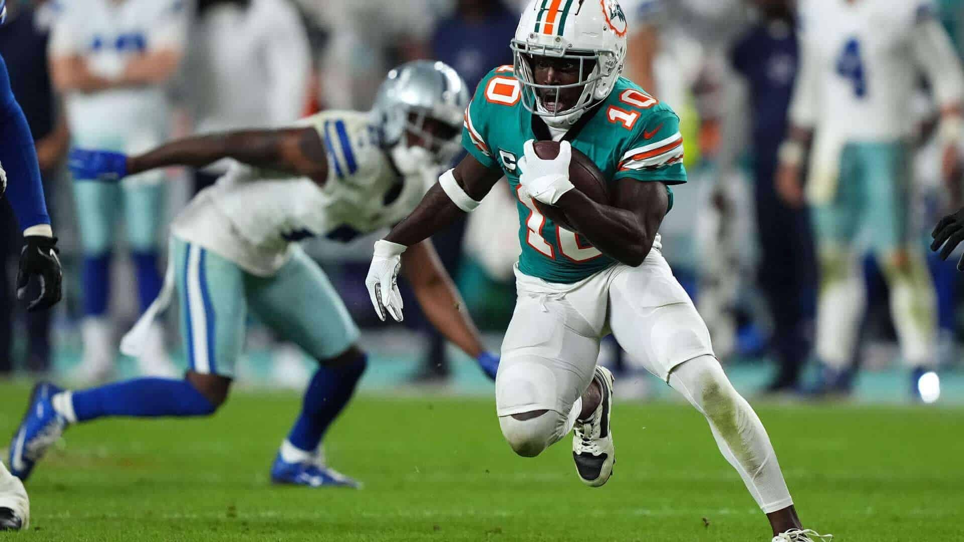 Week 14 NFL DFS DK Main Slate Tyreek Hill Fantasy Week 14 NFL DFS Picks