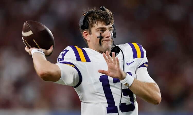 2024 CFF Quarterback Rankings and Projections: QBs 13-24 Garrett Nussmeier 2024 College Fantasy Football Quarterback Rankings