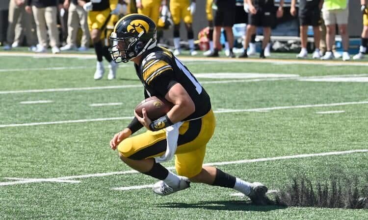 CFF Updates from this Week of College Football Practices Cade McNamara College Football News Updates CFF