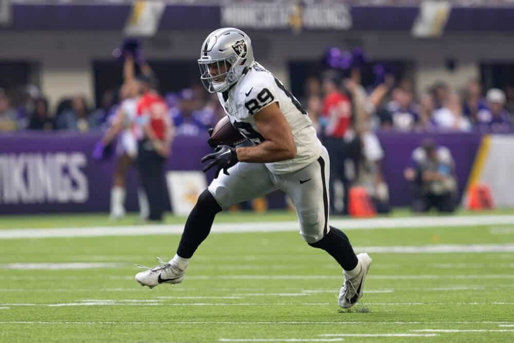 Week 17 NFL DFS Picks for the Main Slate Brock Bowers - 2026 NFL Bold Predictions