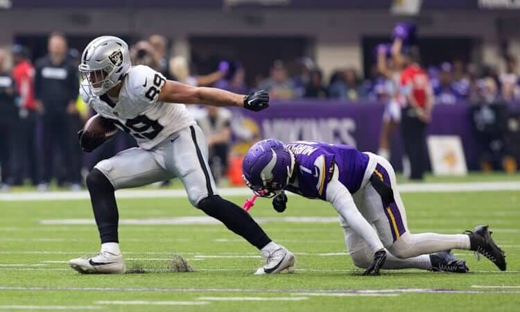 Brock Bowers Week 10 tight end rankings