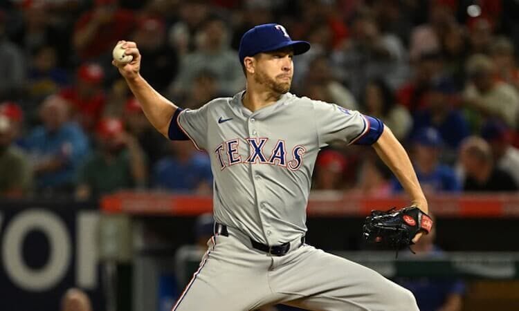 Starting Pitcher Busts to Avoid in 2025 Fantasy Baseball Drafts Jacob deGrom MLB Injury Report 1-20-2025 Starting Pitcher Busts
