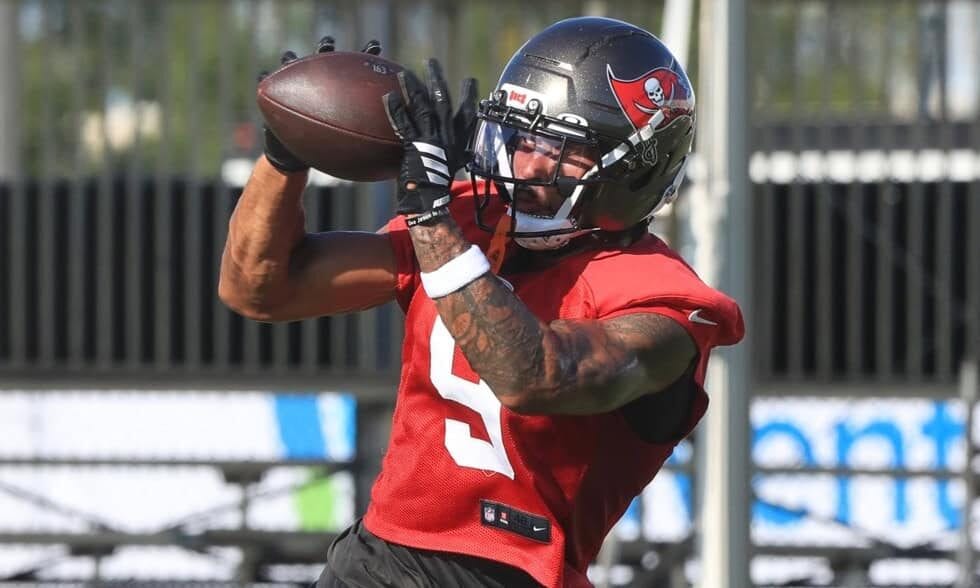 Emeka Egbuka Fantasy Football Week 15 wide receiver rankings