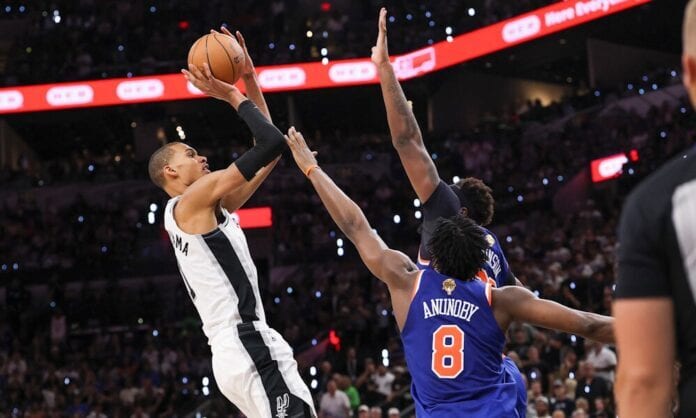 Victor Wembanyama 2026-27 Points League Fantasy Basketball Rankings