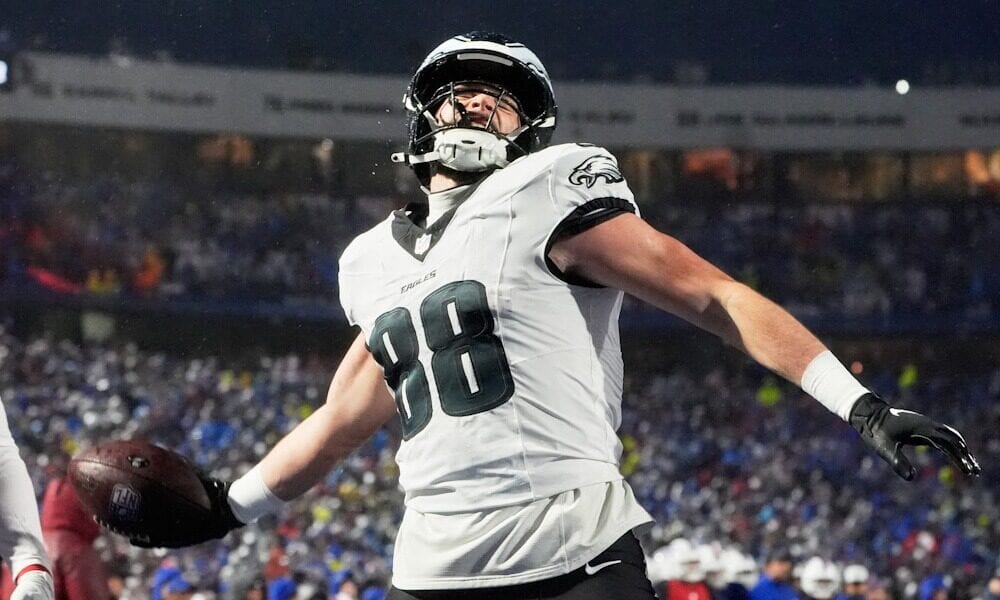 Dallas Goedert Week 7 Monday Night Football NFL DFS Picks